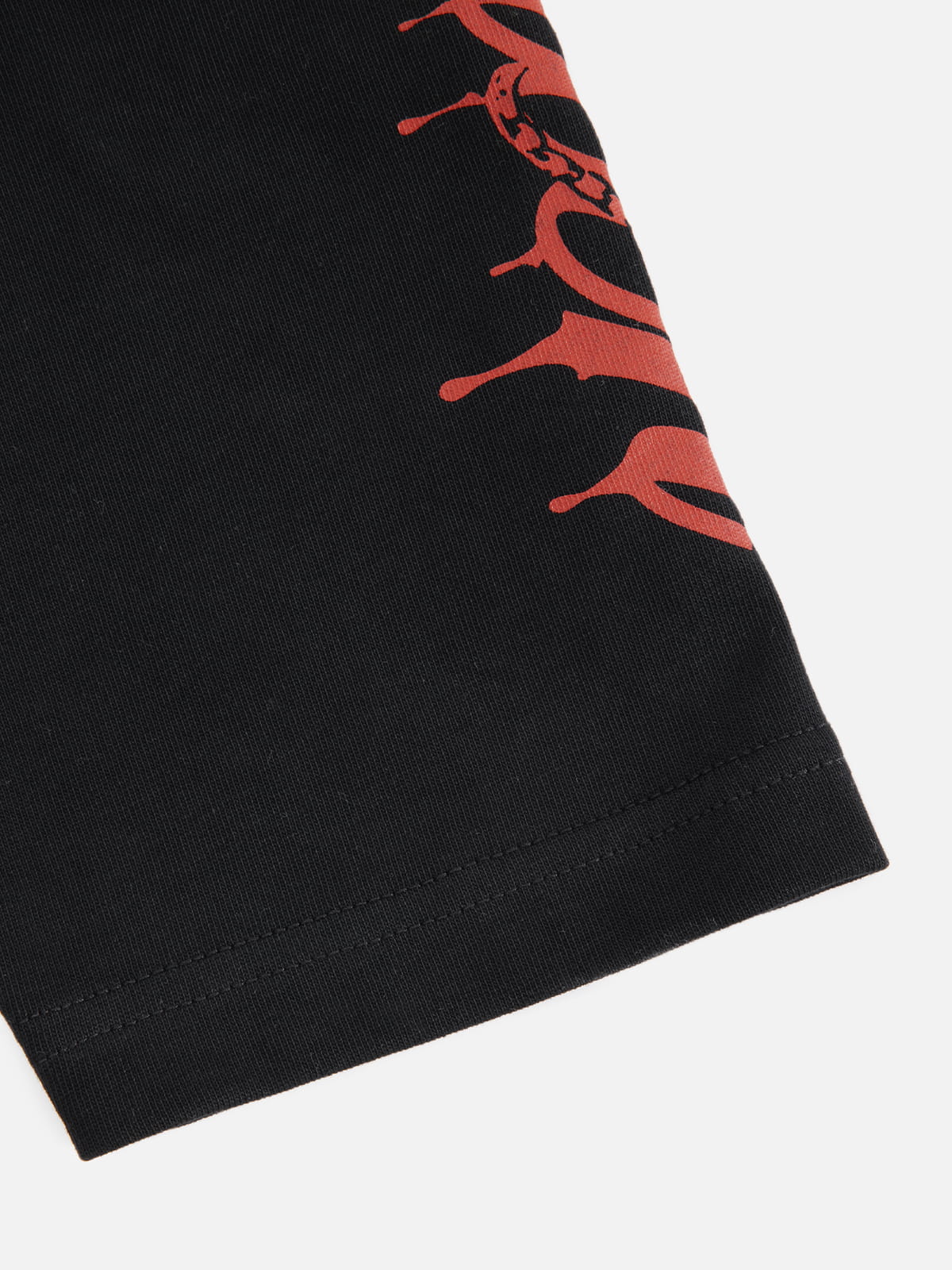 Aelfric Eden Boxy Chain Graphic Long Sleeve Tee